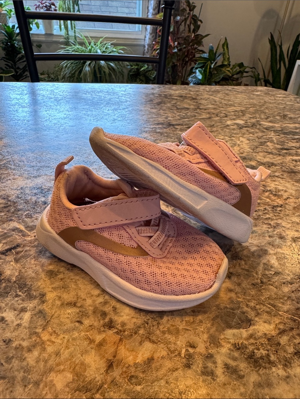 Children's Pink Easy-On Athletic Sneakers with Velcro Strap